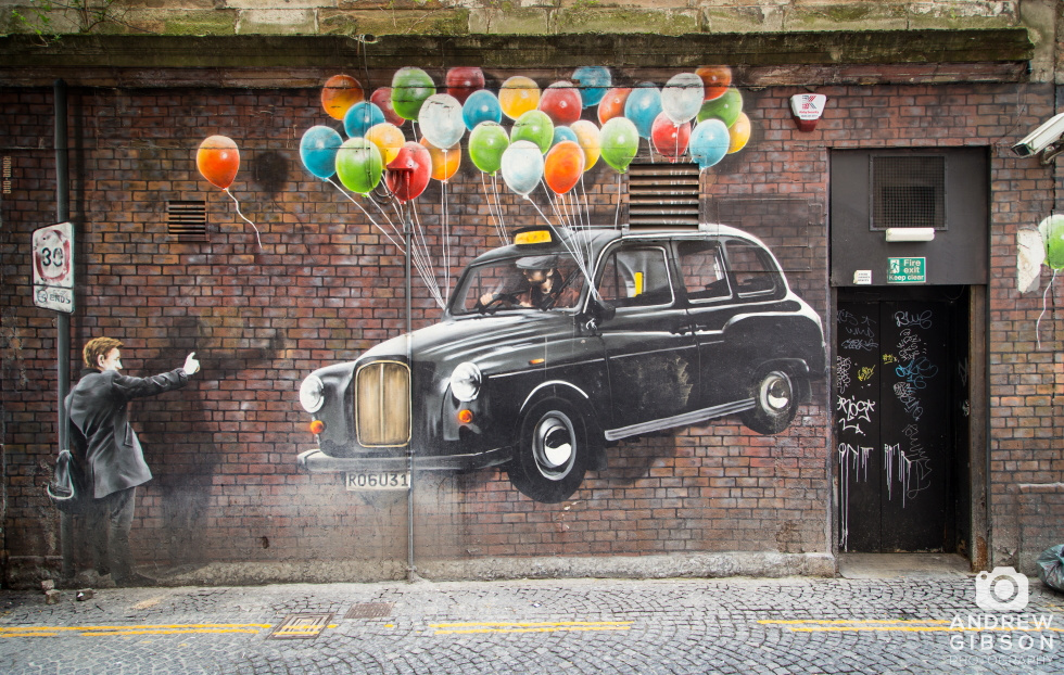 Taxi! - Glasgow street art